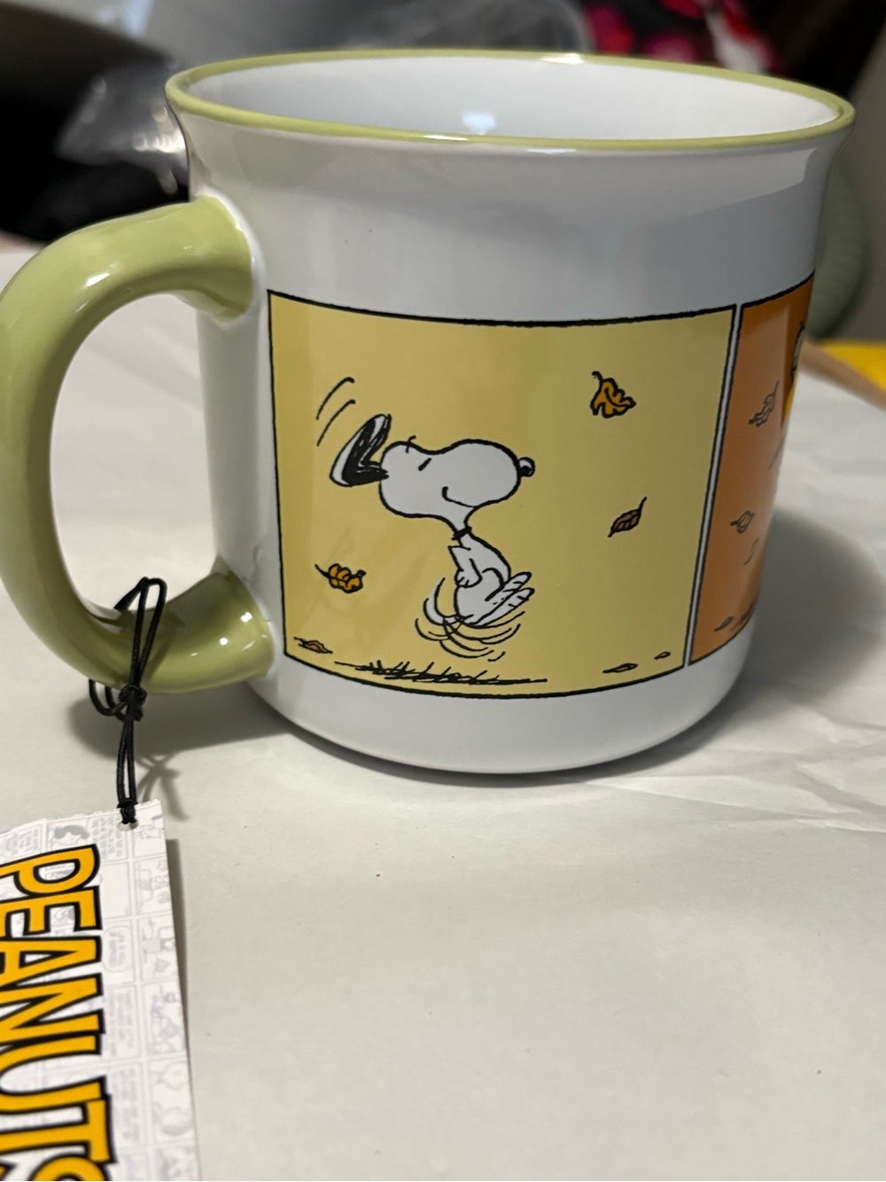 Peanuts Mug Fall - Picture 7 of 7